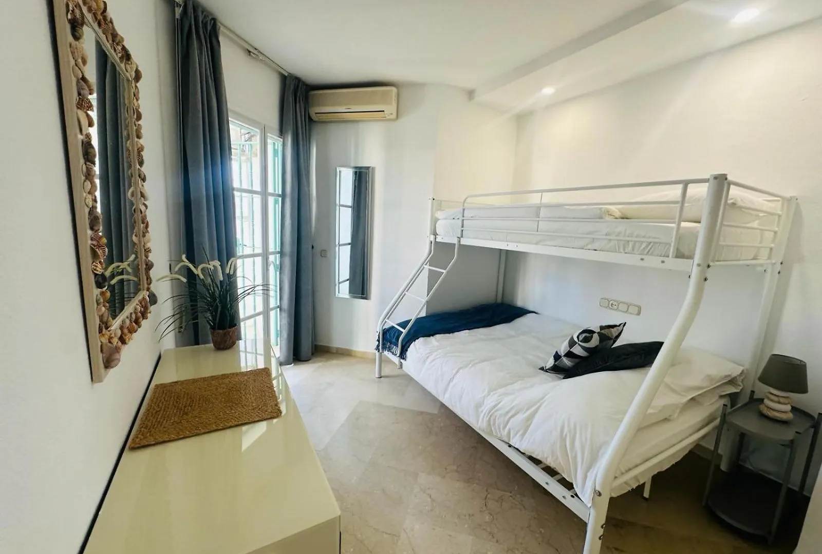 Flat In Matchroom Golf Pool Beach Fuengirola 0*,