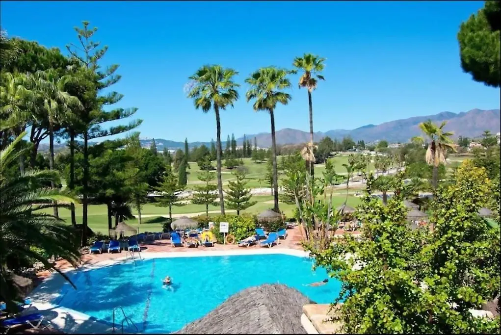 Flat In Matchroom Golf Pool Beach Fuengirola 0*,